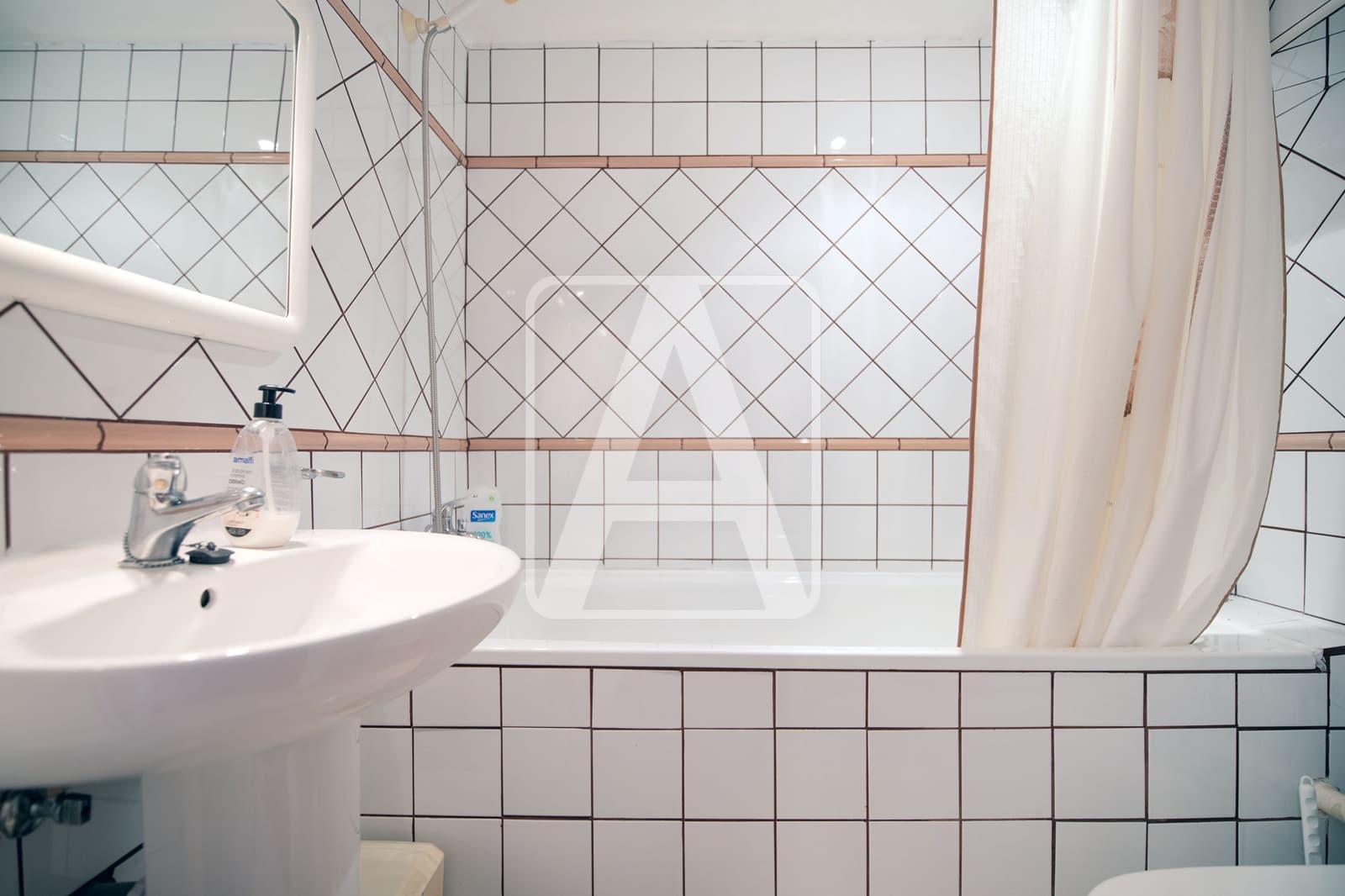 3 Zimmer Reihenhaus zu verkaufen in Calpe / Calp mit Pool Garage - 310.000 € (Ref: 9785960)