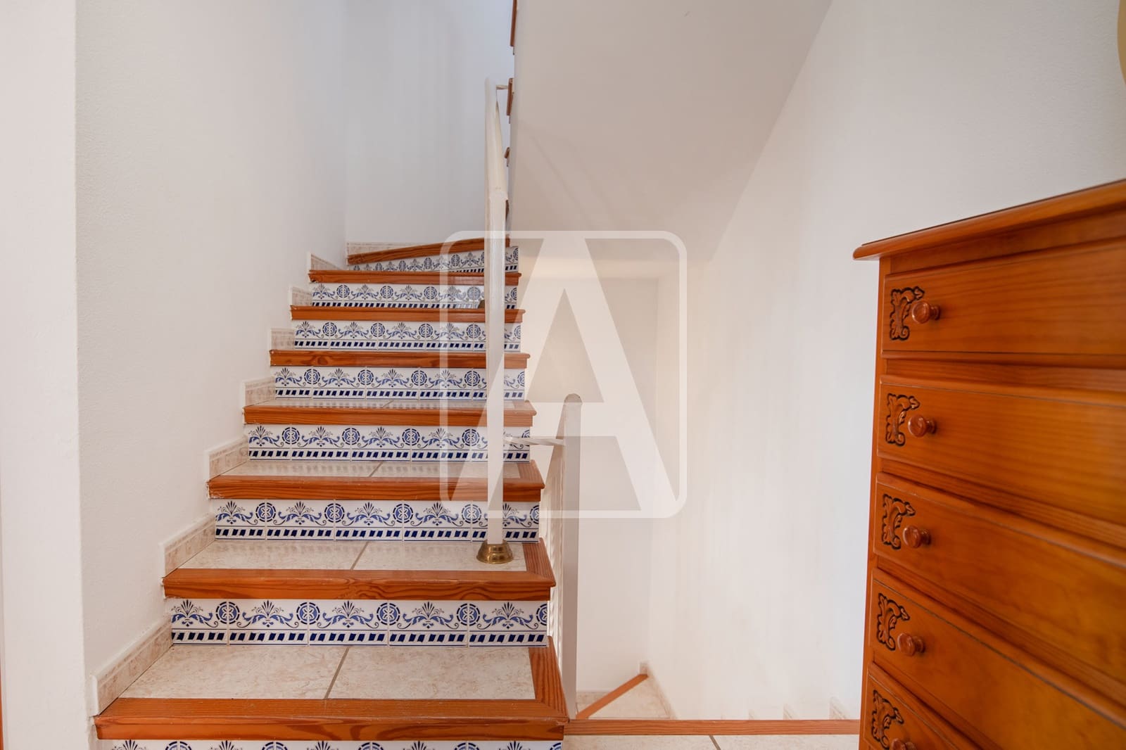 3 Zimmer Reihenhaus zu verkaufen in Calpe / Calp mit Pool Garage - 310.000 € (Ref: 9785960)