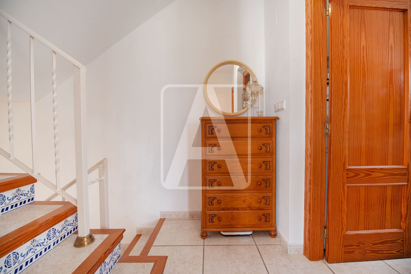 3 Zimmer Reihenhaus zu verkaufen in Calpe / Calp mit Pool Garage - 310.000 € (Ref: 9785960)