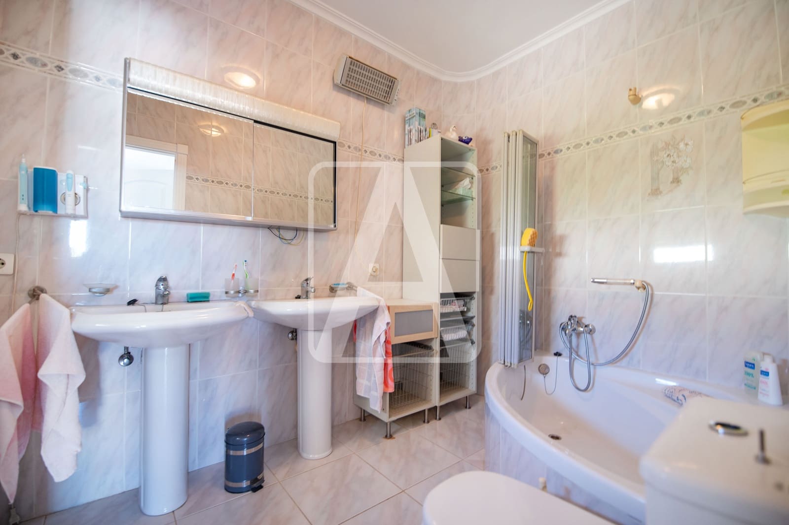 2 soverom Villa til salgs i Benissa med svømmebasseng garasje - € 485 000 (Ref: 9785961)