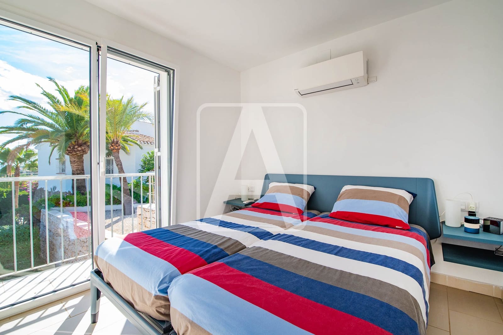 3 slaapkamer Villa te koop in Benissa met garage - € 1.150.000 (Ref: 9789998)