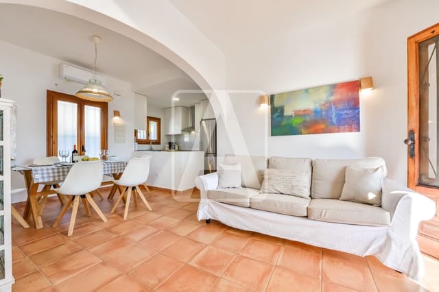 3 soverom Villa til salgs i Calpe / Calp med svømmebasseng garasje - € 425 000 (Ref: 9789999)