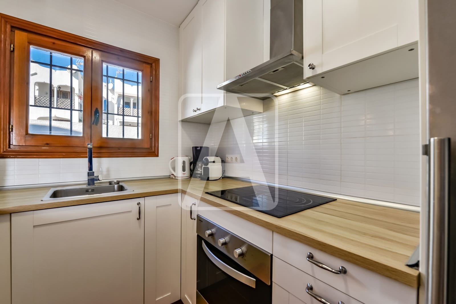 3 soverom Villa til salgs i Calpe / Calp med svømmebasseng garasje - € 425 000 (Ref: 9789999)