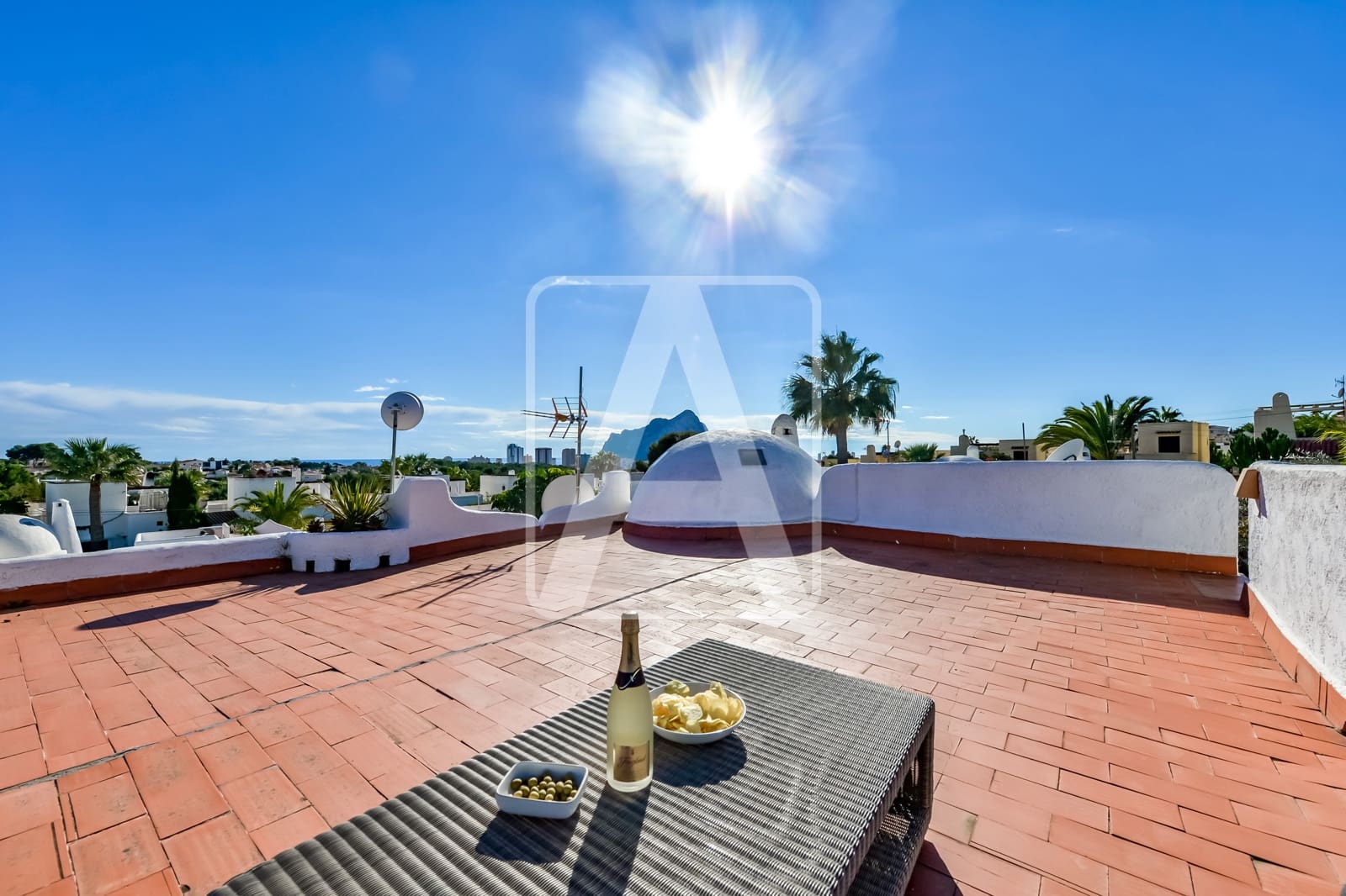 3 soverom Villa til salgs i Calpe / Calp med svømmebasseng garasje - € 425 000 (Ref: 9789999)