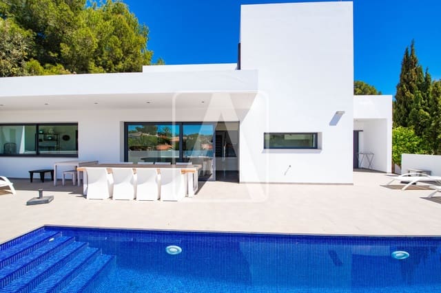 4 sypialnia Willa na sprzedaż w Benissa z garażem - 995 000 € (Ref: 9793702)