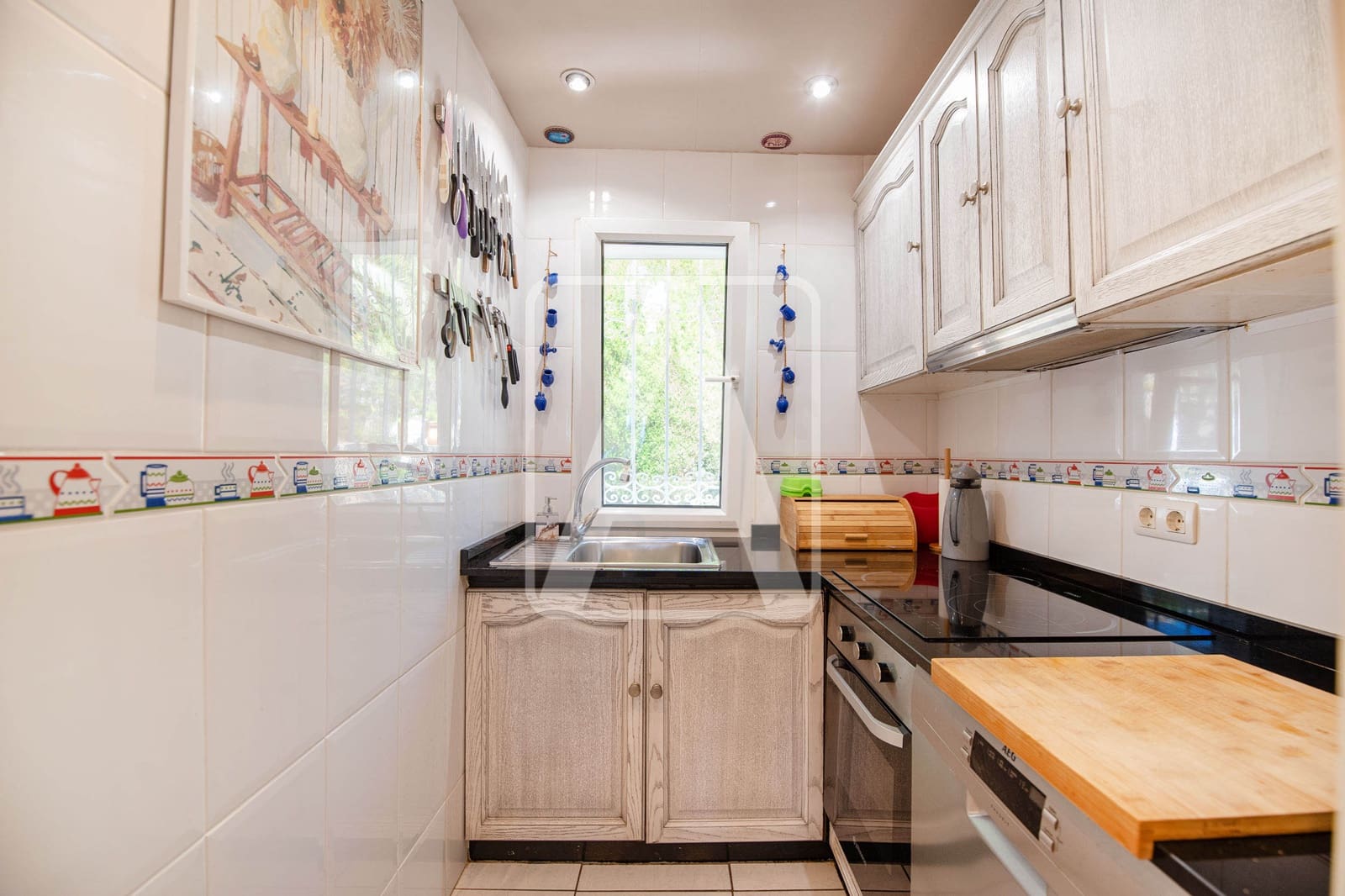 4 bedroom Villa for sale in Calpe / Calp with pool garage - € 540,000 (Ref: 9835035)