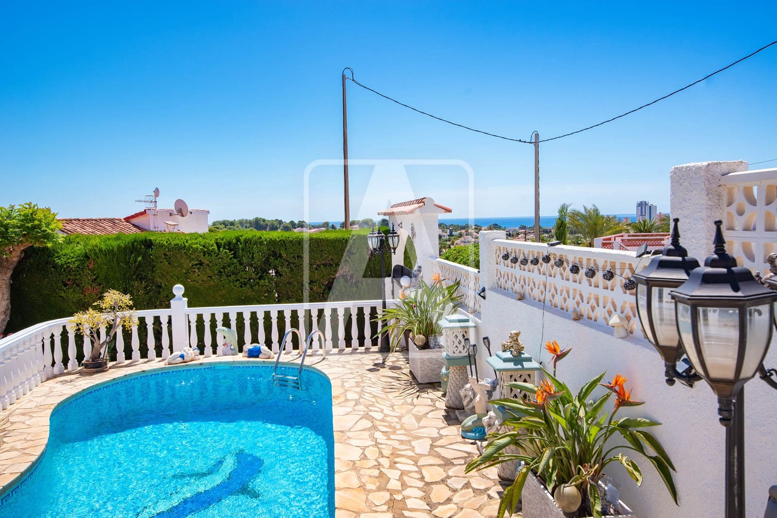 4 bedroom Villa for sale in Calpe / Calp with pool garage - € 540,000 (Ref: 9835035)