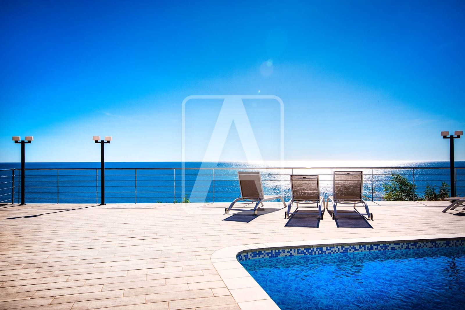 4 bedroom Villa for sale in Benissa with pool garage - € 2,490,000 (Ref: 9835037)