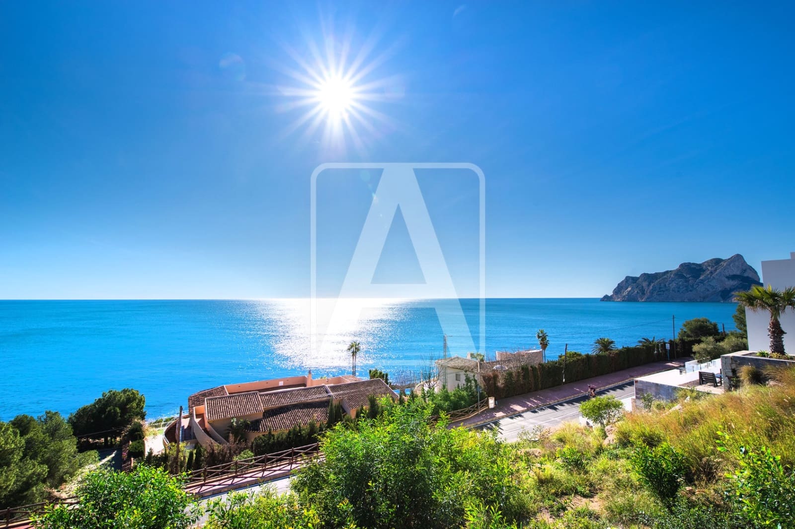 4 bedroom Villa for sale in Benissa with pool garage - € 2,490,000 (Ref: 9835037)