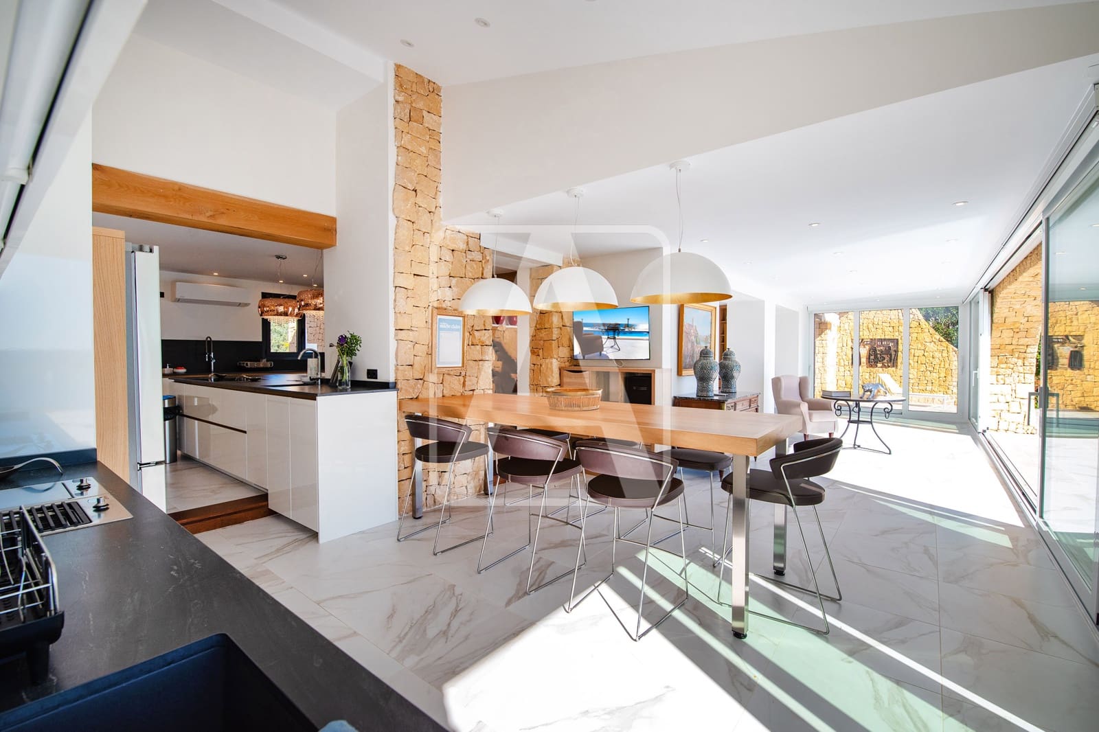 4 bedroom Villa for sale in Benissa with pool garage - € 2,490,000 (Ref: 9835037)