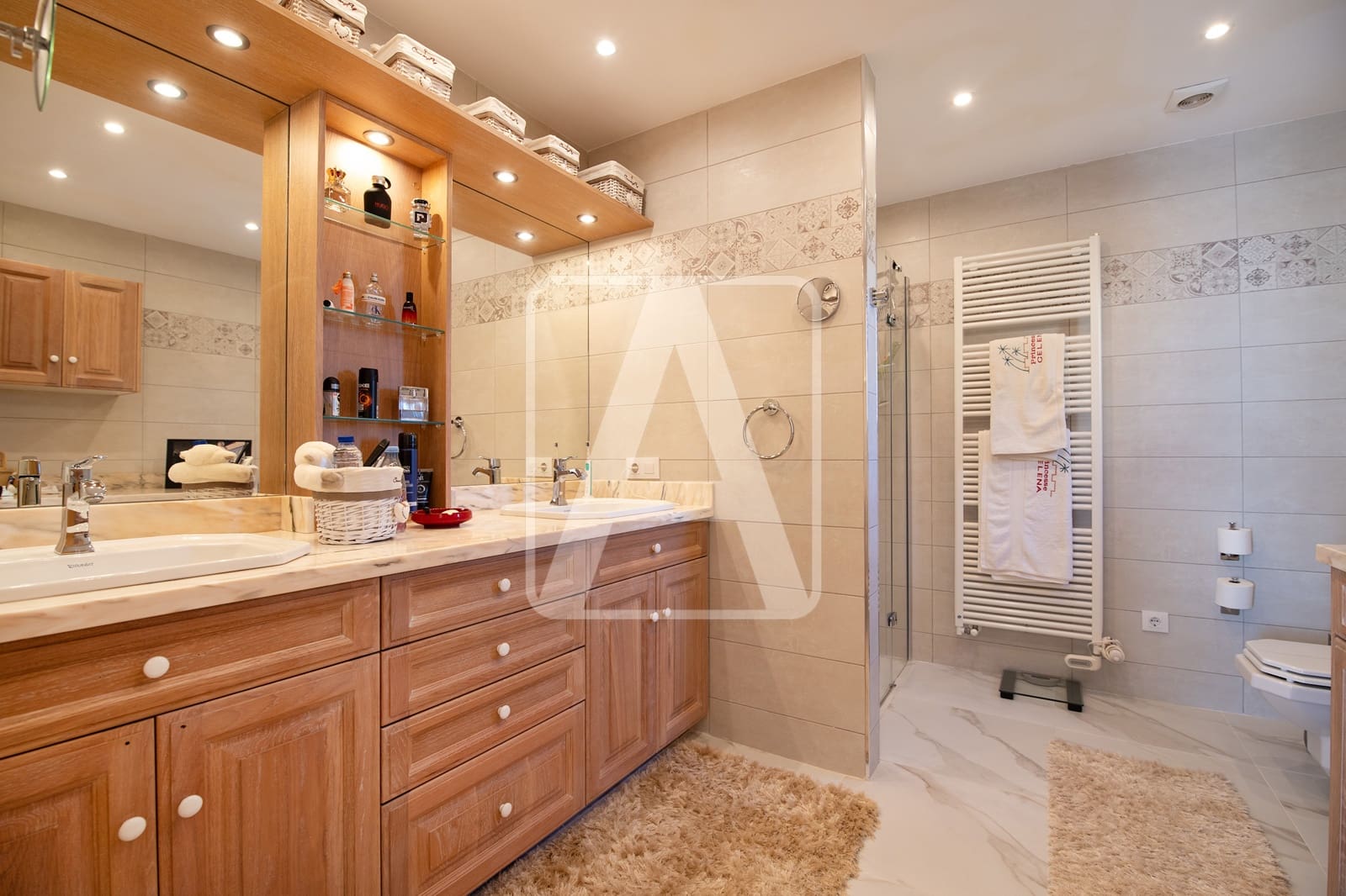 4 bedroom Villa for sale in Benissa with pool garage - € 2,490,000 (Ref: 9835037)