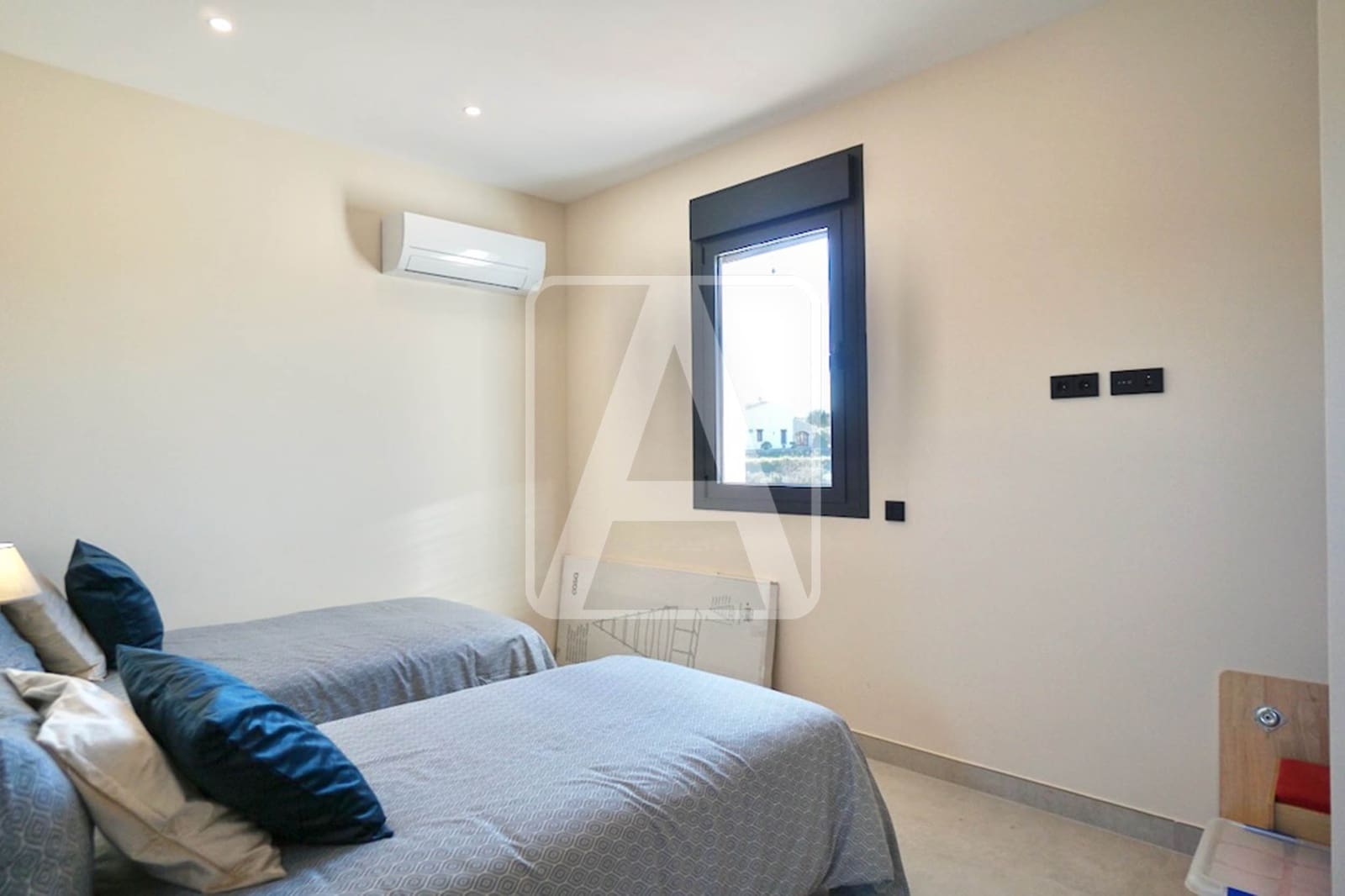 3 bedroom Finca/Country House for sale in Benissa with garage - € 1,335,000 (Ref: 9841974)