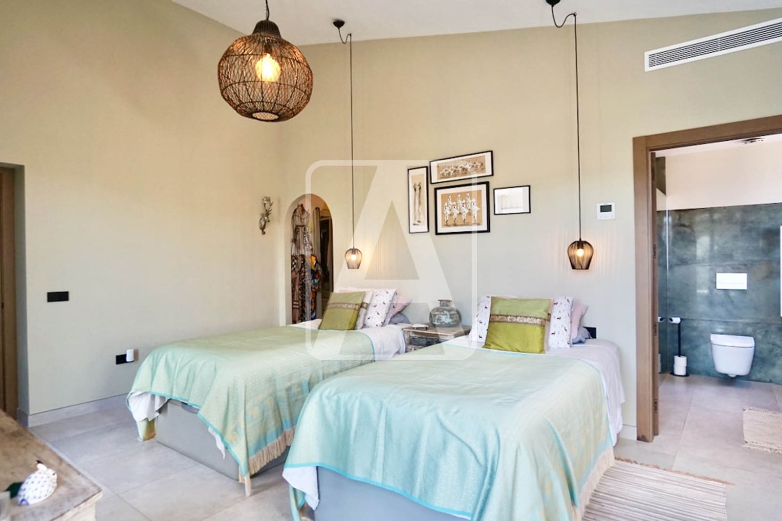 3 bedroom Finca/Country House for sale in Benissa with garage - € 1,335,000 (Ref: 9841974)