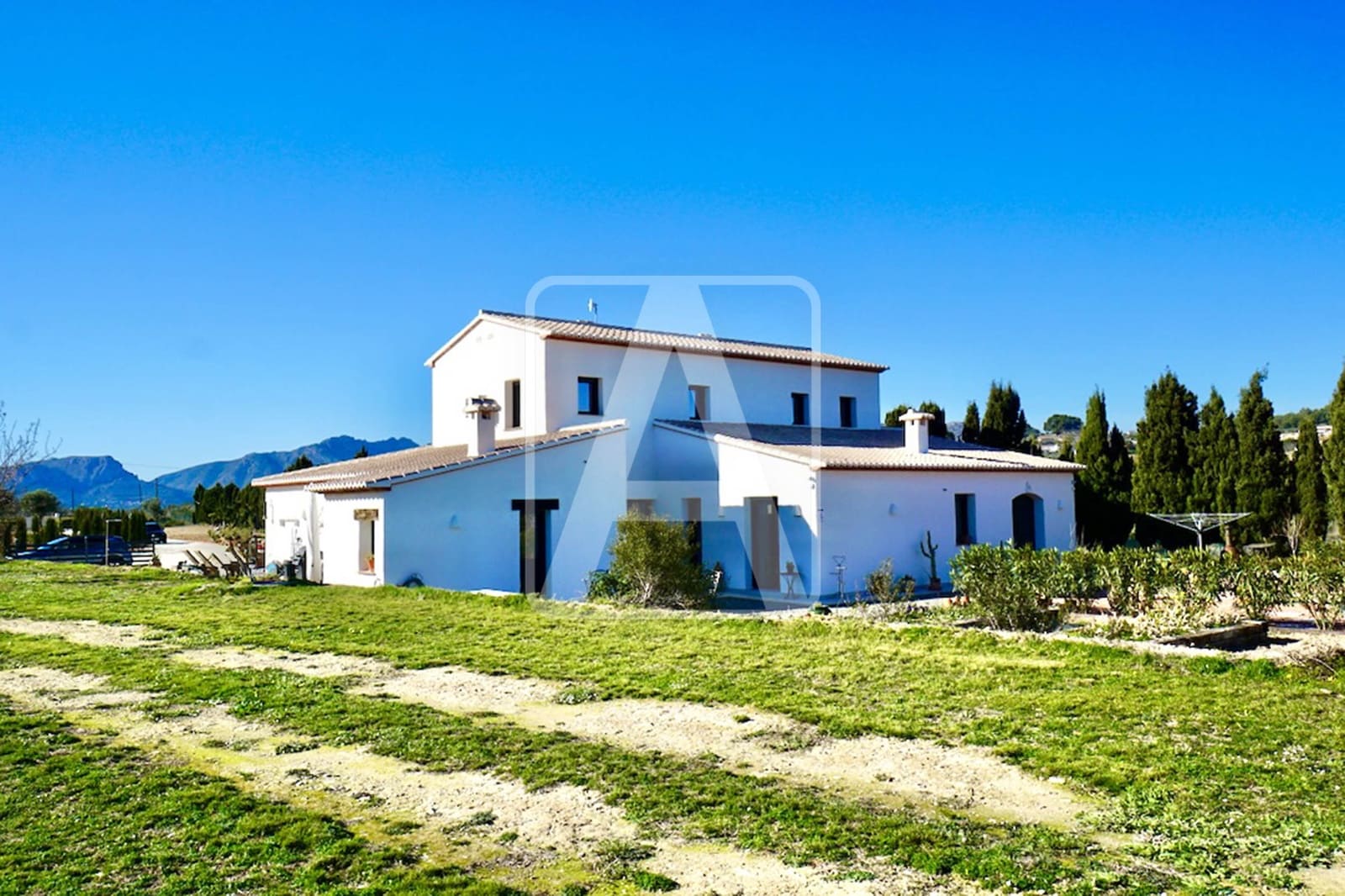 3 bedroom Finca/Country House for sale in Benissa with garage - € 1,335,000 (Ref: 9841974)