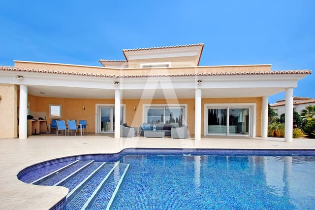 4 quarto Moradia para venda em Calpe / Calp com piscina garagem - 995 000 € (Ref: 9847926)