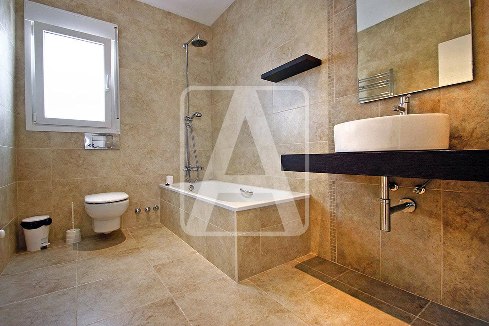 4 quarto Moradia para venda em Calpe / Calp com piscina garagem - 995 000 € (Ref: 9847926)