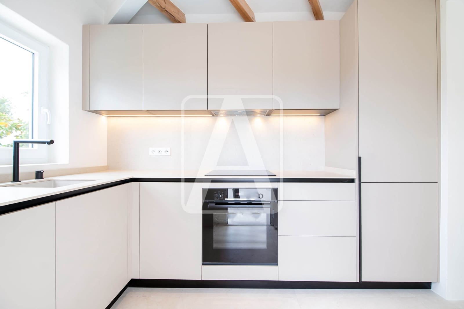 5 soveværelse Villa til salg i Moraira med swimmingpool garage - € 1.389.000 (Ref: 9848886)
