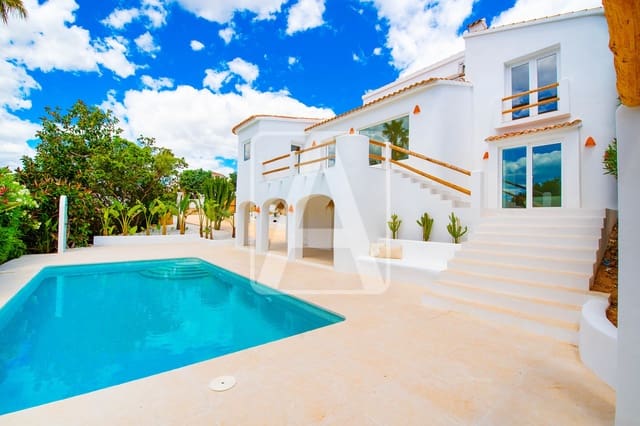 5 soveværelse Villa til salg i Moraira, Teulada-Moraira med swimmingpool garage - € 1.389.000 (Ref: 9848886)