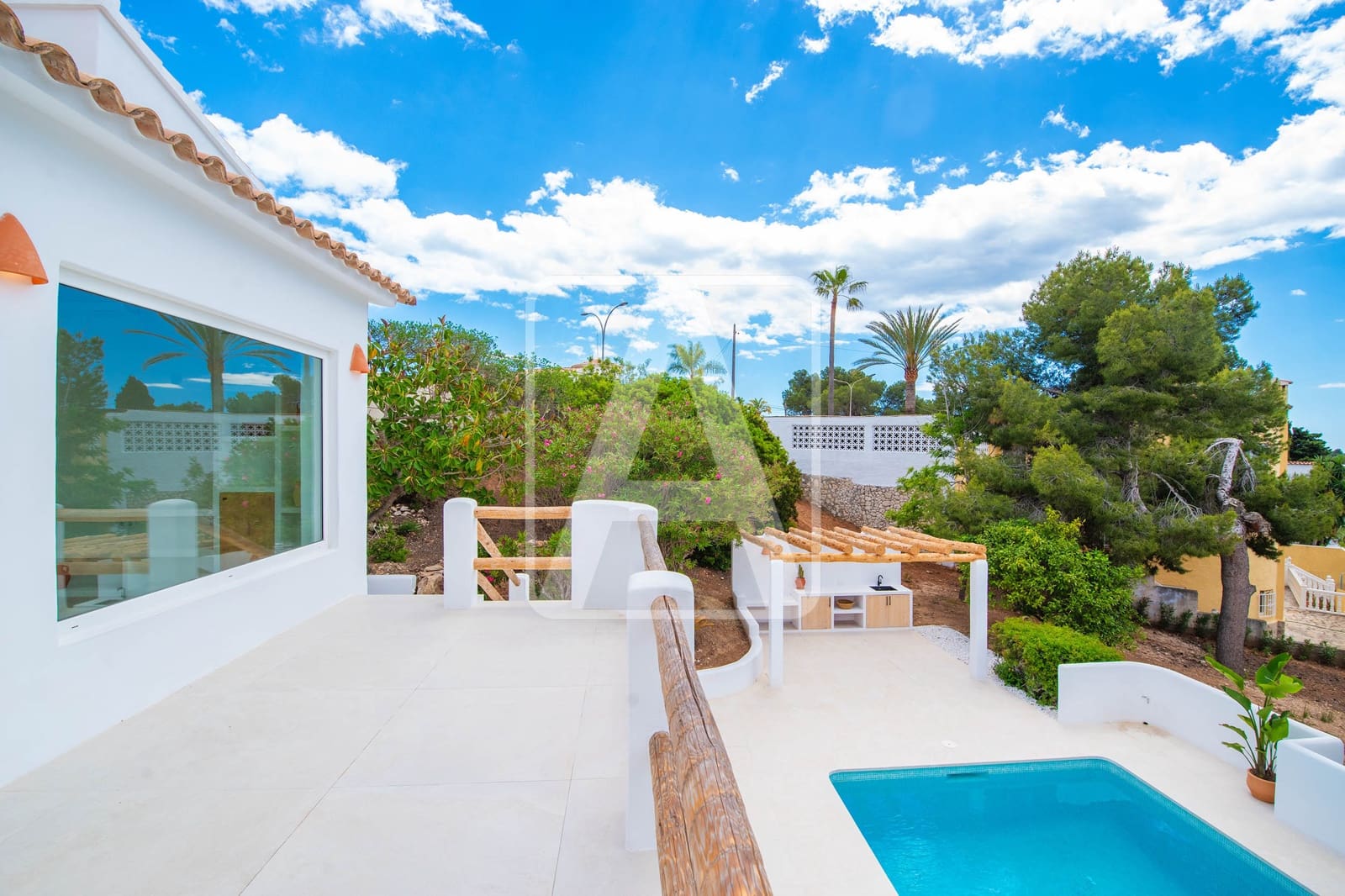 5 soveværelse Villa til salg i Moraira med swimmingpool garage - € 1.389.000 (Ref: 9848886)