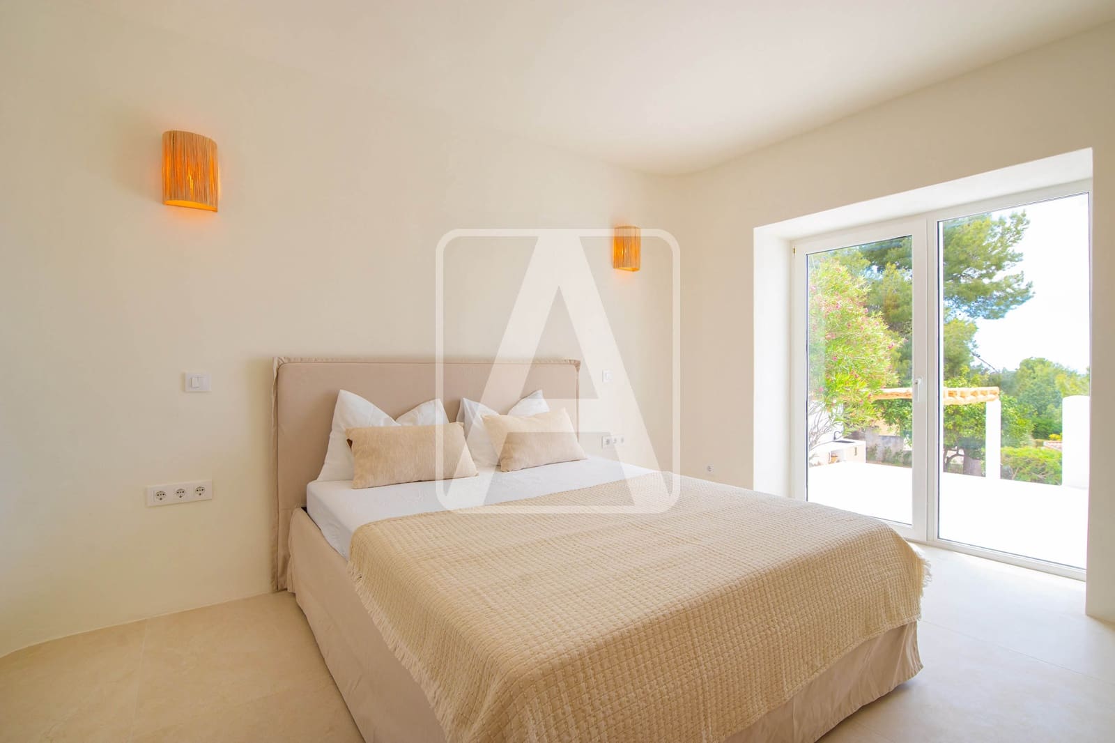 5 soveværelse Villa til salg i Moraira med swimmingpool garage - € 1.389.000 (Ref: 9848886)
