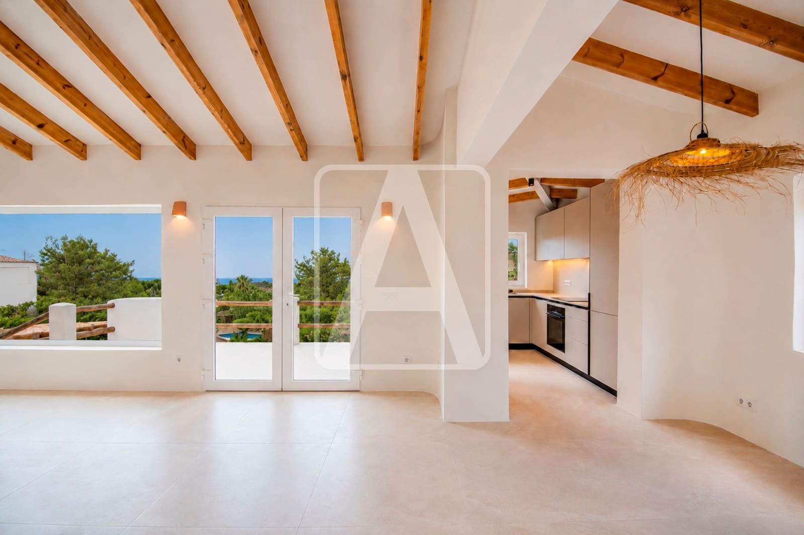 5 bedroom Villa for sale in Moraira with pool garage - € 1,389,000 (Ref: 9848886)
