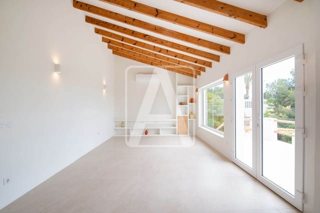 5 quarto Moradia para venda em Benissa com piscina garagem - 1 389 000 € (Ref: 9848887)