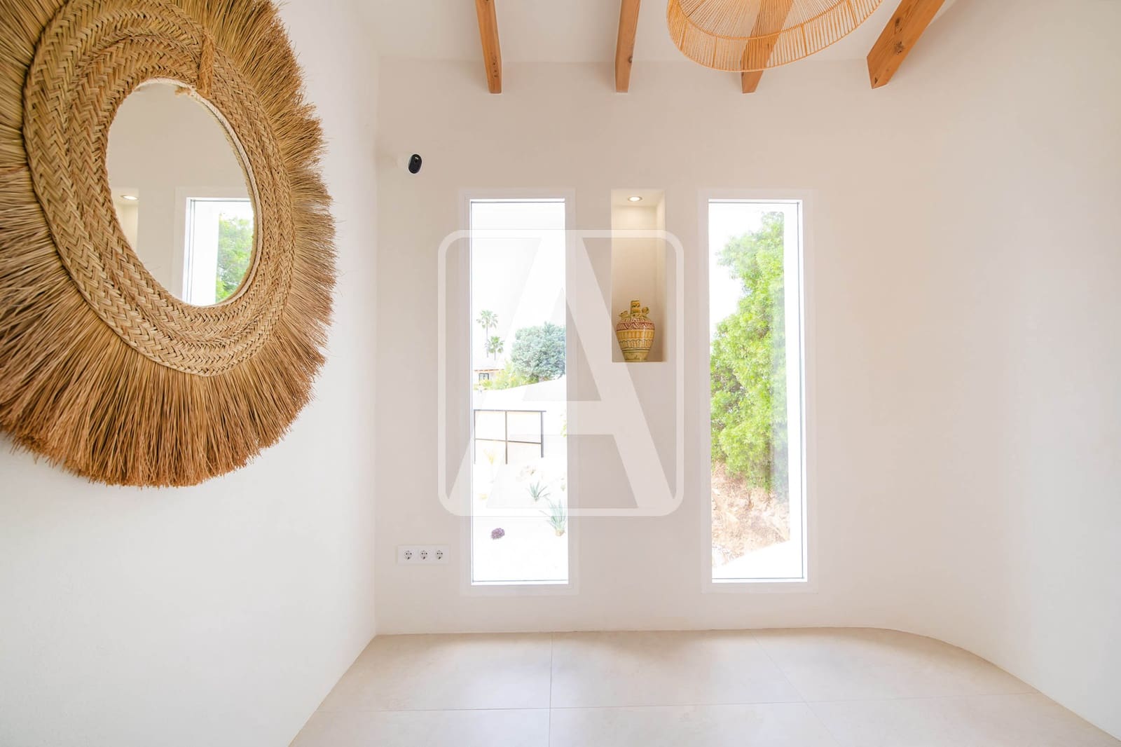 5 quarto Moradia para venda em Benissa com piscina garagem - 1 389 000 € (Ref: 9848887)