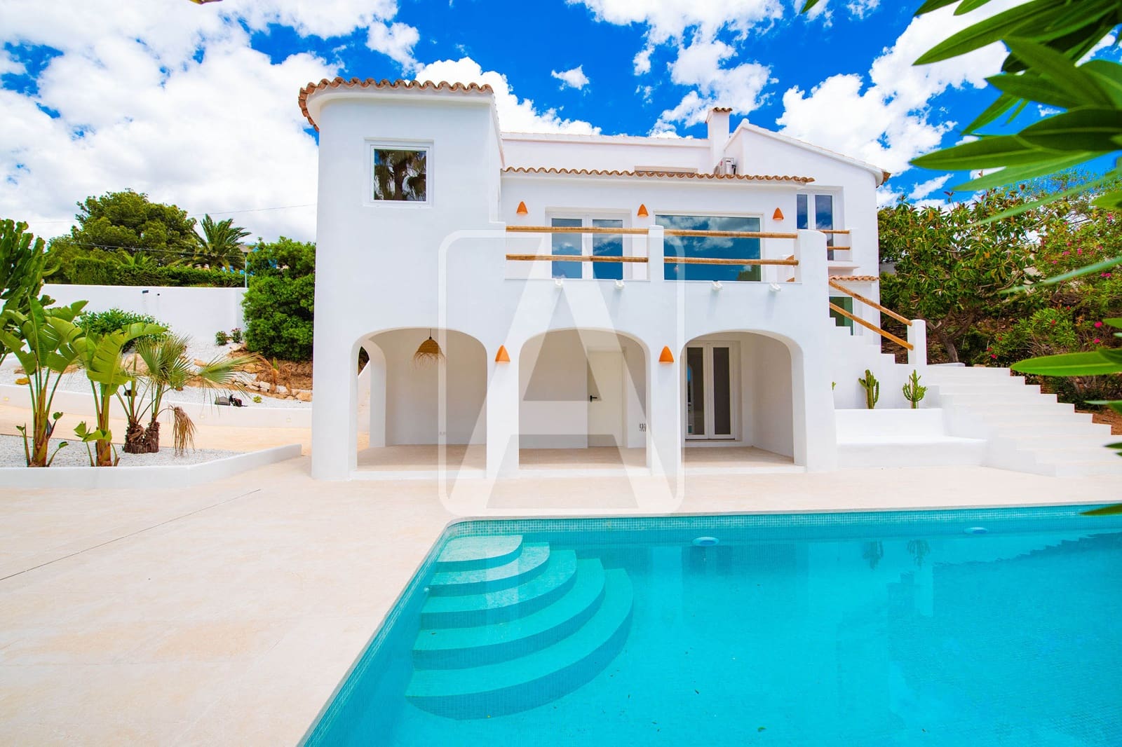 5 quarto Moradia para venda em Benissa com piscina garagem - 1 389 000 € (Ref: 9848887)