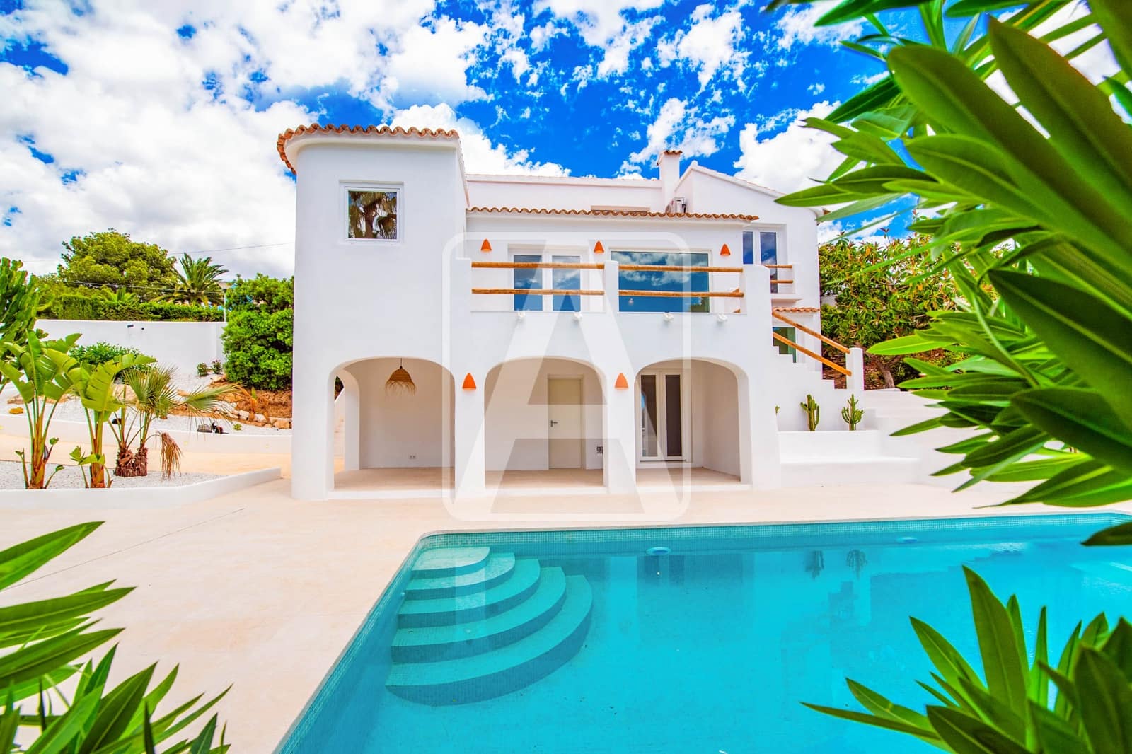 5 quarto Moradia para venda em Benissa com piscina garagem - 1 389 000 € (Ref: 9848887)