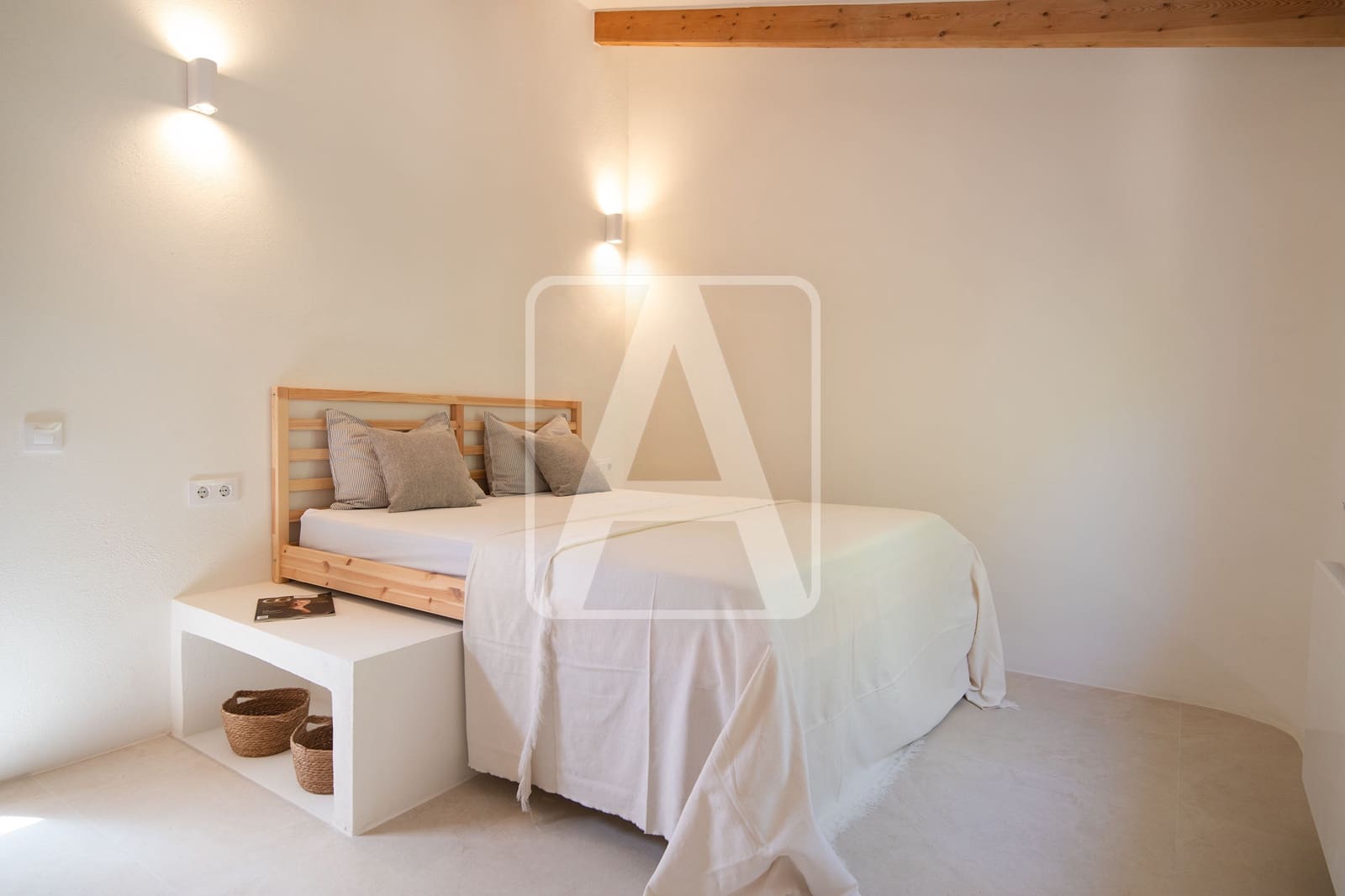 5 slaapkamer Villa te koop in Benissa met zwembad garage - € 1.389.000 (Ref: 9848887)