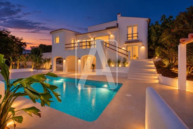 5 Zimmer Villa zu verkaufen in Benissa mit Pool Garage - 1.389.000 € (Ref: 9848887)