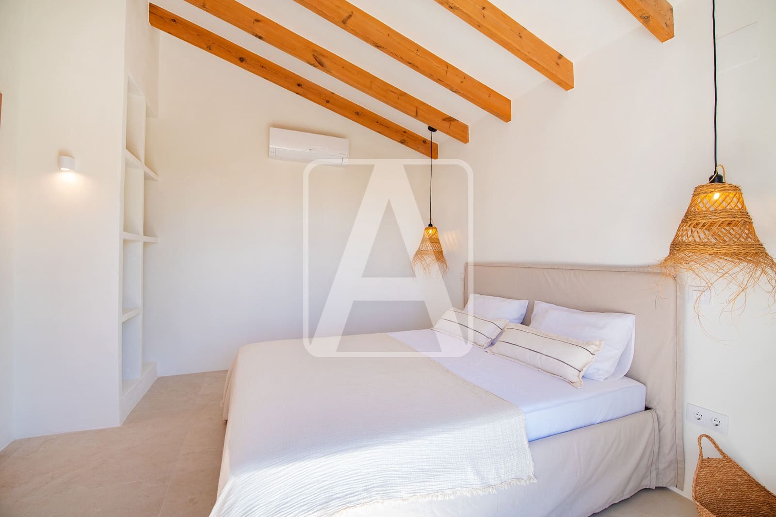 5 slaapkamer Villa te koop in Benissa met zwembad garage - € 1.389.000 (Ref: 9848887)