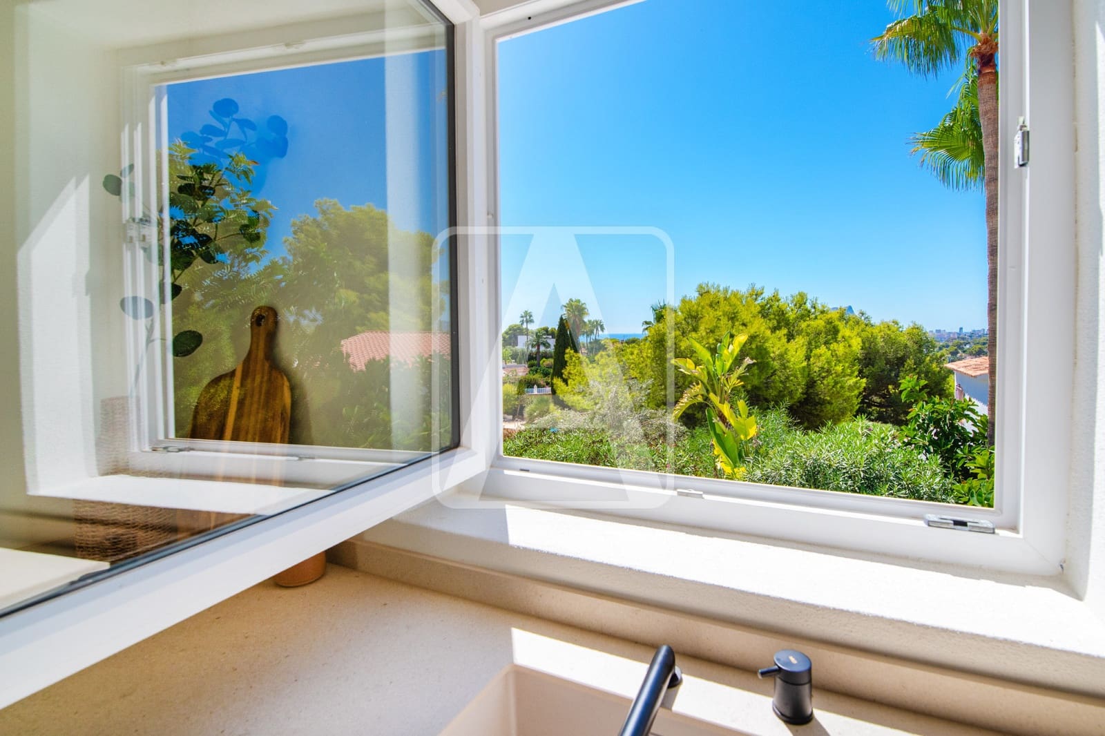 5 slaapkamer Villa te koop in Benissa met zwembad garage - € 1.389.000 (Ref: 9848887)