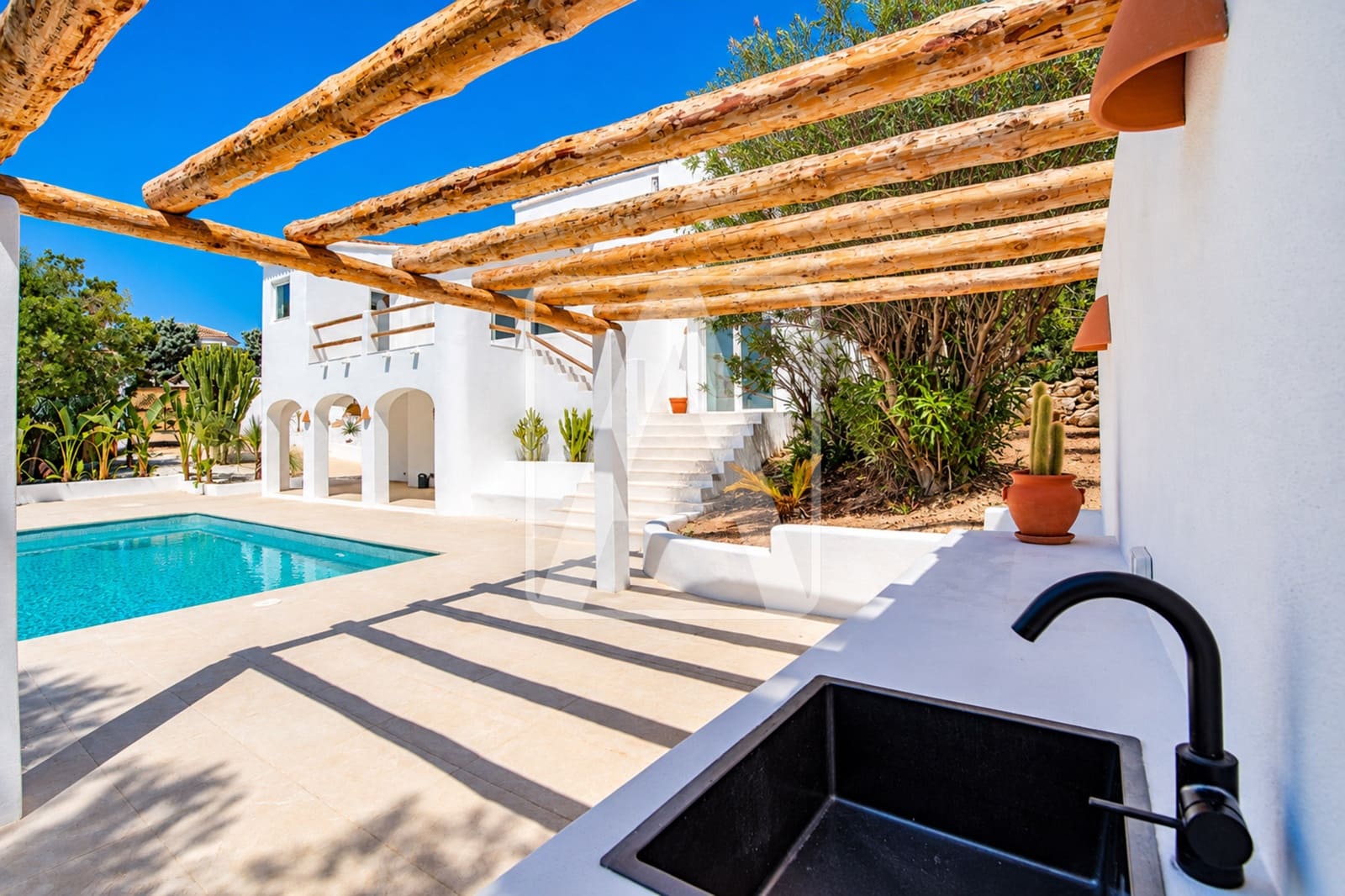 5 slaapkamer Villa te koop in Benissa met zwembad garage - € 1.389.000 (Ref: 9848887)