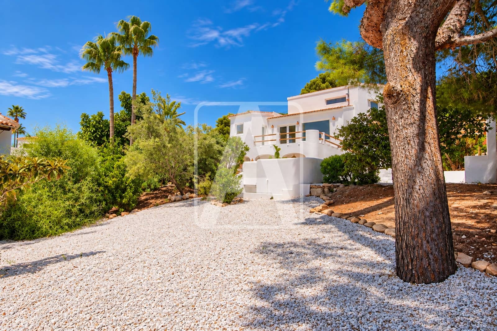 5 slaapkamer Villa te koop in Benissa met zwembad garage - € 1.389.000 (Ref: 9848887)