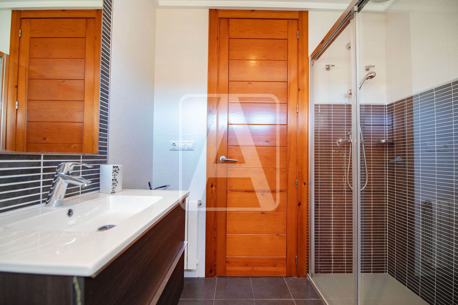 3 soverom Villa til salgs i Benissa med svømmebasseng garasje - € 790 000 (Ref: 9854650)