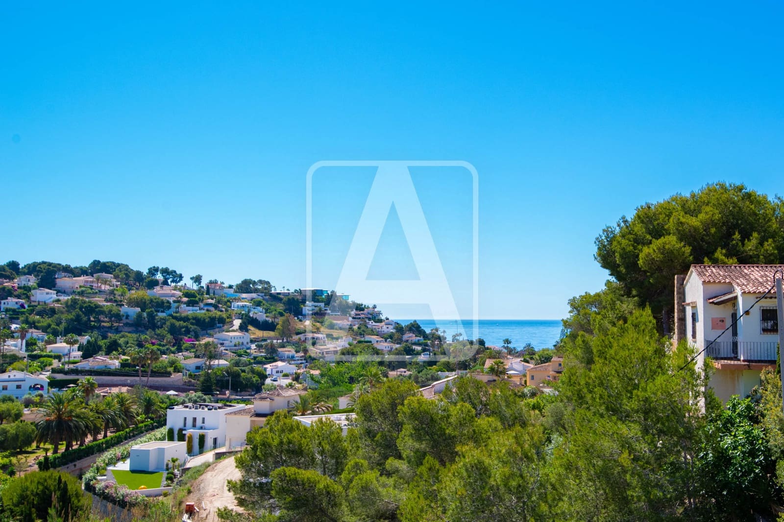 3 soverom Villa til salgs i Benissa med svømmebasseng garasje - € 790 000 (Ref: 9854650)