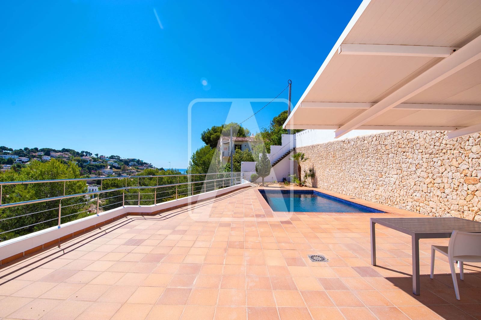 3 soverom Villa til salgs i Benissa med svømmebasseng garasje - € 790 000 (Ref: 9854650)