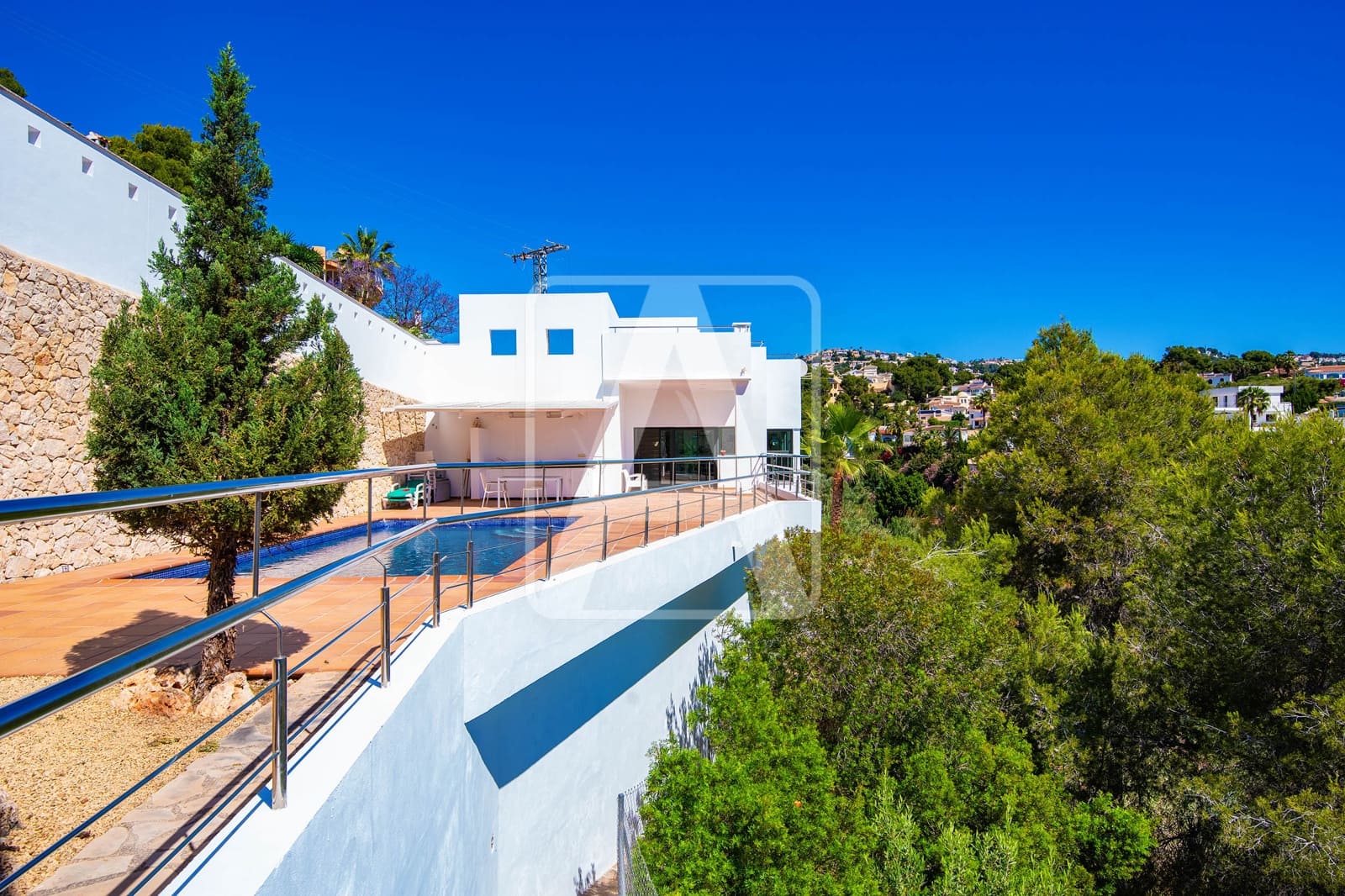 3 soverom Villa til salgs i Benissa med svømmebasseng garasje - € 790 000 (Ref: 9854650)