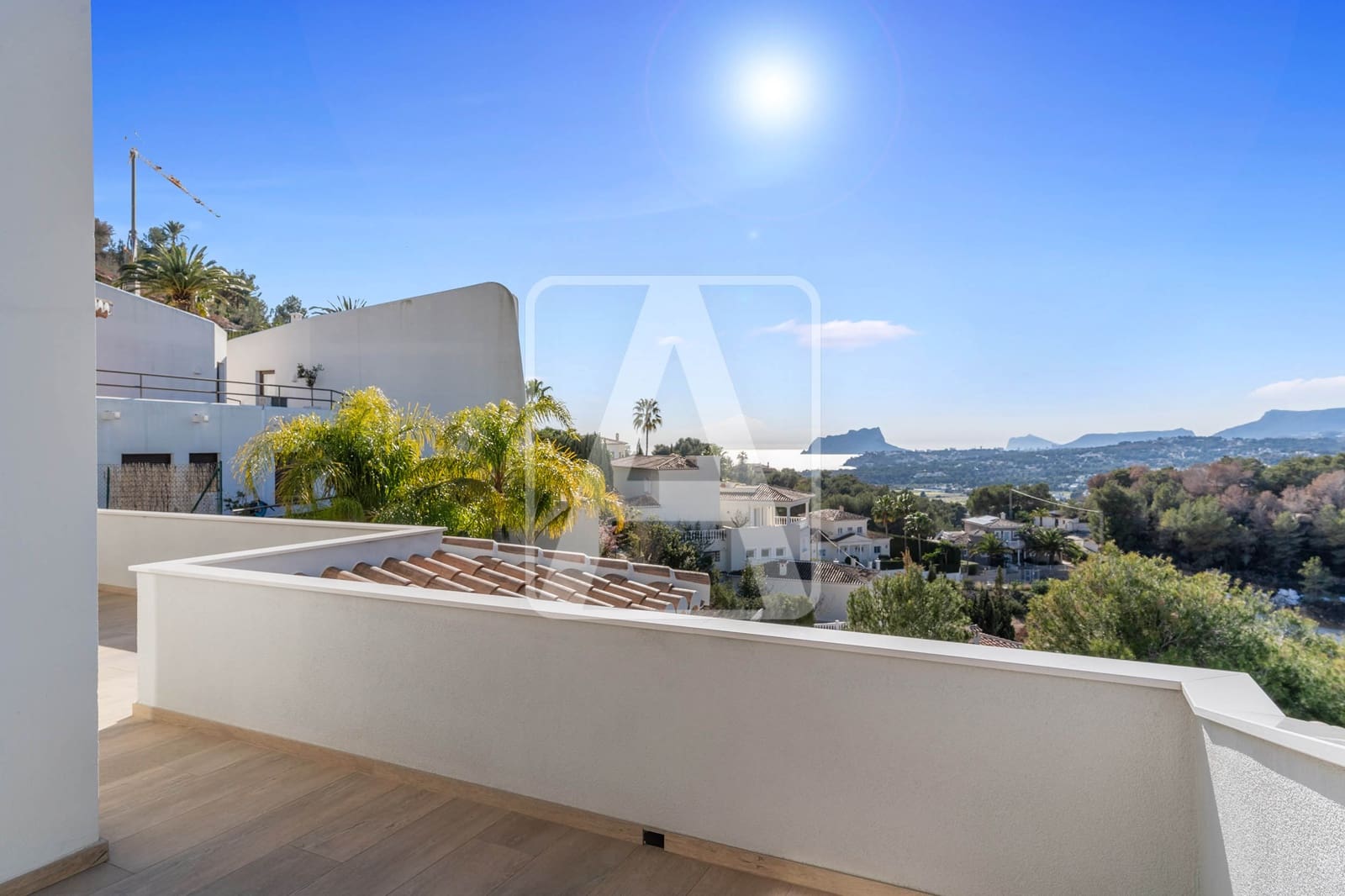 4 bedroom Villa for sale in Moraira with pool garage - € 1,995,000 (Ref: 9872770)