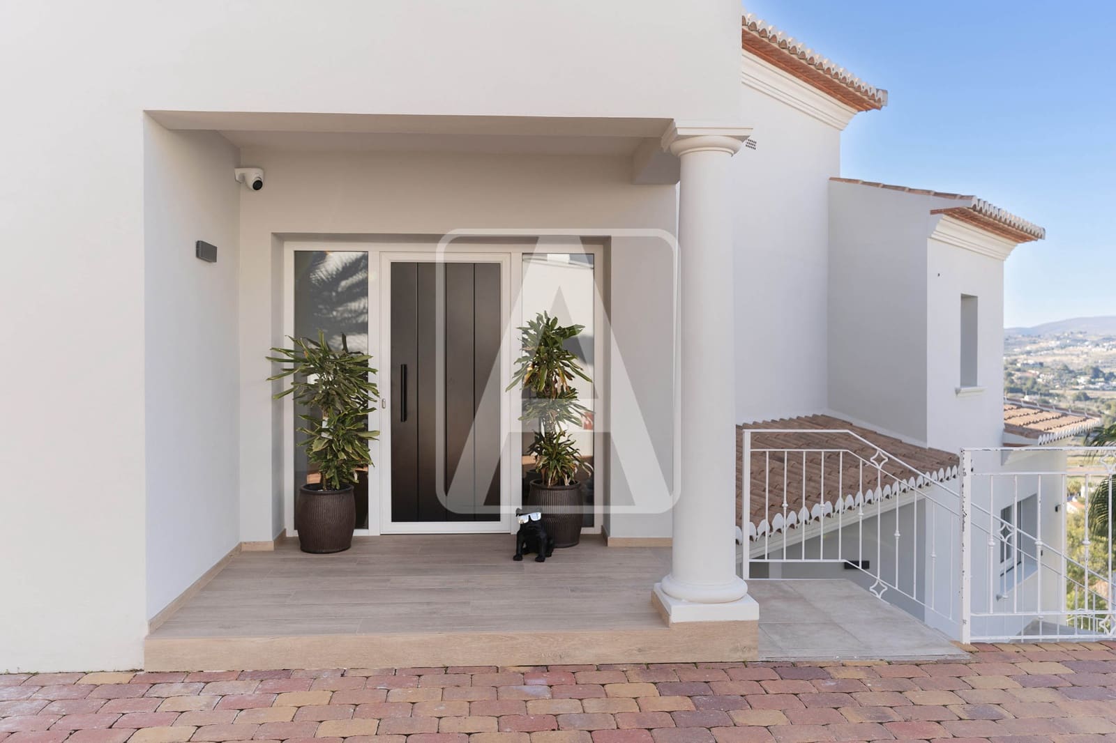 4 bedroom Villa for sale in Moraira with pool garage - € 1,995,000 (Ref: 9872770)