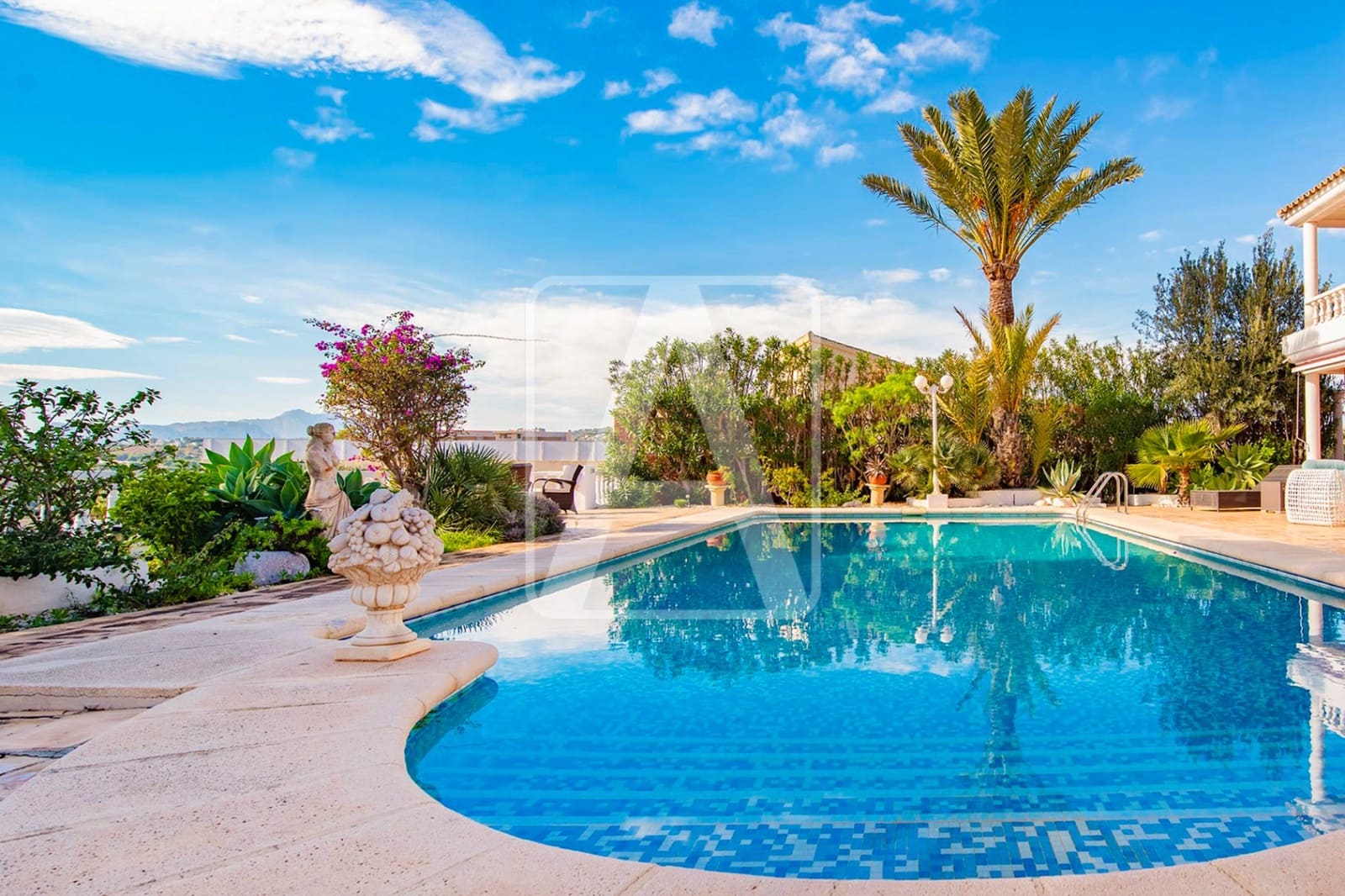 7 sovrum Villa till salu i Moraira med pool garage - 2 395 000 € (Ref: 9872771)
