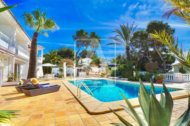 7 sovrum Villa till salu i Moraira, Teulada-Moraira med pool garage - 2 395 000 € (Ref: 9872771)