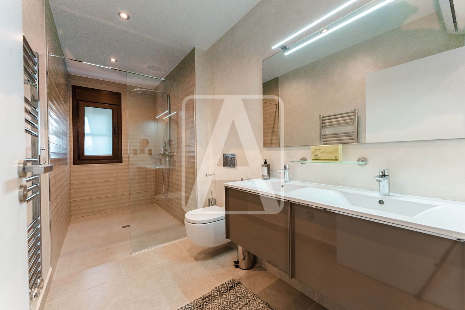 6 bedroom Villa for sale in Moraira with pool garage - € 1,995,000 (Ref: 9872772)