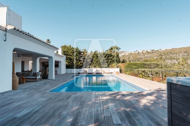 6 quarto Moradia para venda em Moraira, Teulada-Moraira com piscina garagem - 1 995 000 € (Ref: 9872772)
