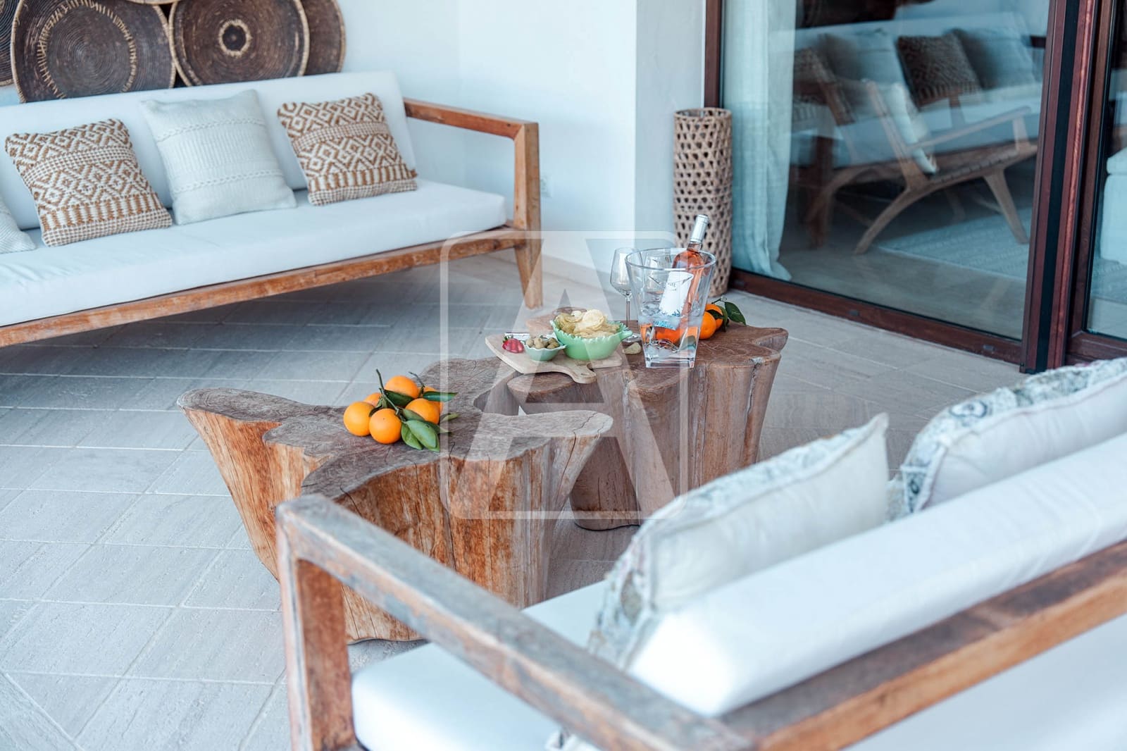 6 bedroom Villa for sale in Moraira with pool garage - € 1,995,000 (Ref: 9872772)
