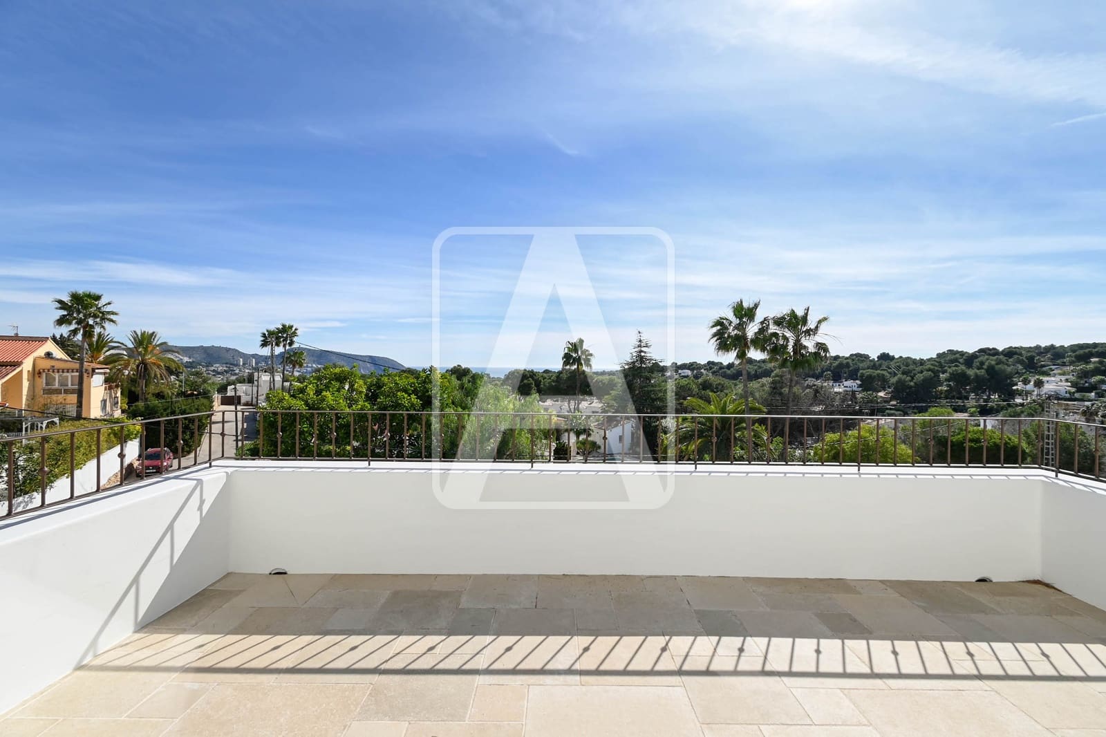 4 bedroom Villa for sale in Moraira with pool garage - € 2,275,000 (Ref: 9872773)