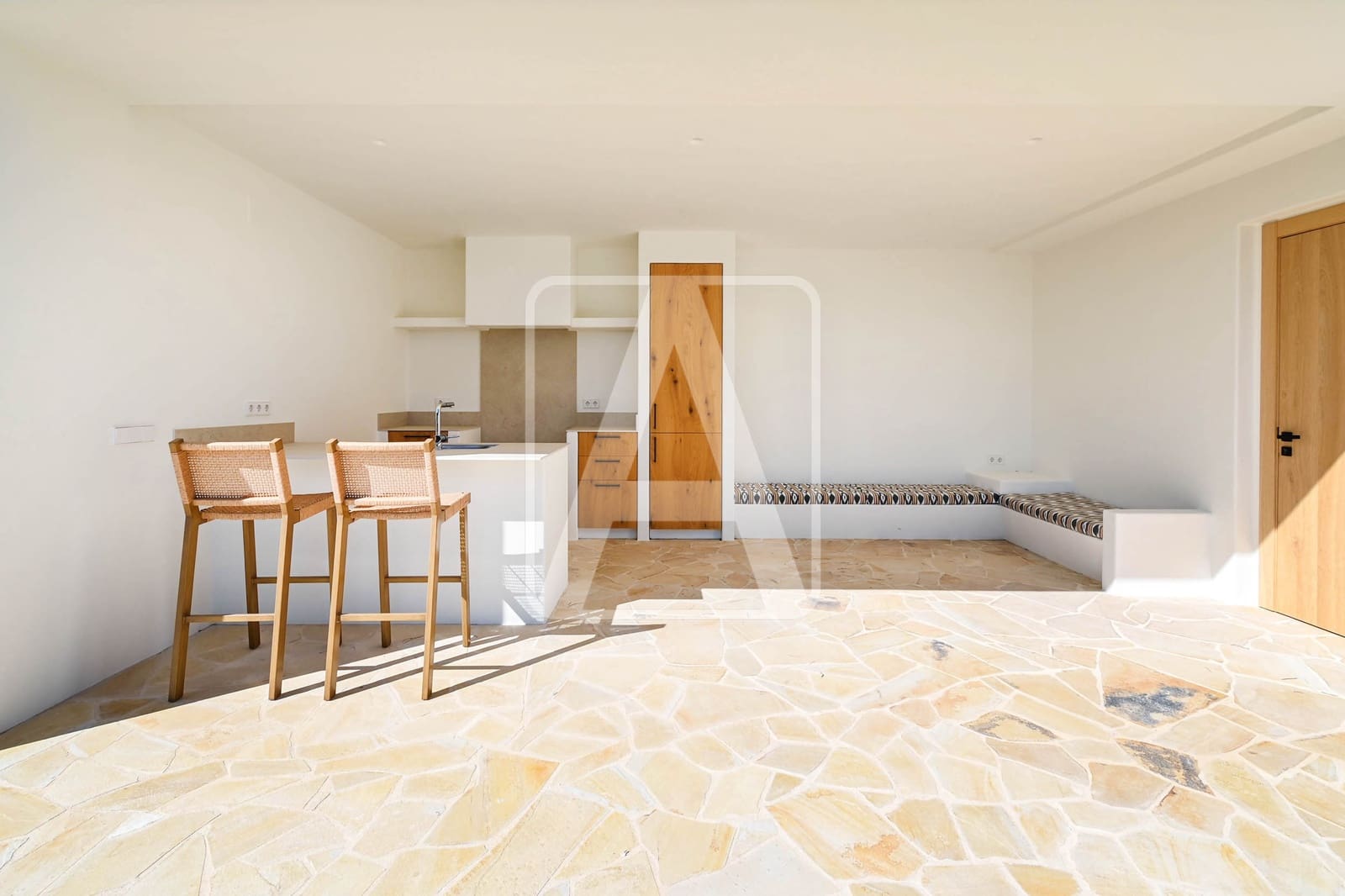 4 bedroom Villa for sale in Moraira with pool garage - € 2,275,000 (Ref: 9872773)