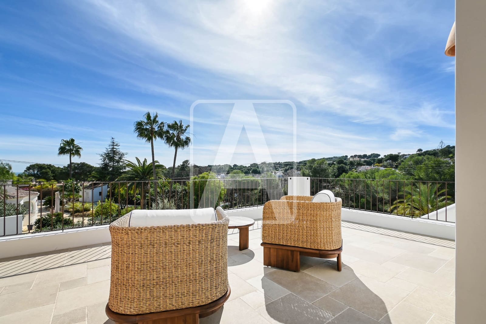 4 bedroom Villa for sale in Moraira with pool garage - € 2,275,000 (Ref: 9872773)