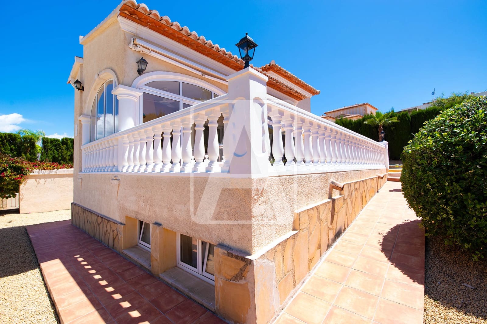 3 sovrum Villa till salu i Calpe / Calp med garage - 620 000 € (Ref: 9877170)